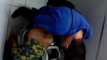 hd バスルームバスティング仕事に行く前の性交 sex