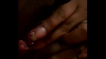 hd 私の隣人は私に非常に金持ちの自慰行為のビデオを送ってくれます sex
