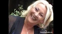 hd возбужденная бабушка в действии sex