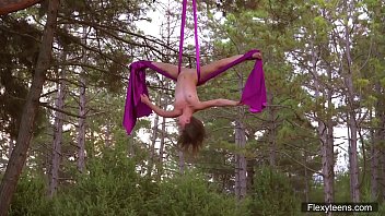 hd shereing hot flexy gymnast teen kim nadara sex