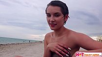 hd натали поркман благодарит полезного незнакомца своей узкой юной киской sex