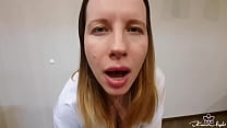 hd 秘书吮吸我的鸡巴下班休息期间和舔公鸡来自暨 sex