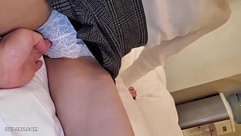 hd お嬢様系のパイパン女子と玩具プレイを楽しんで濃厚ご奉仕からの生中出し二回戦 sex