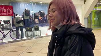hd httpsbitly3yh7nkq　아마추어 포르노 신주쿠 지하 바에서 일하는 젊은 여성 완벽한 몸매의 여자가 지하 바에서 웨이트리스로 일하면서 그녀와 질내 사정 섹스를 했다 sex