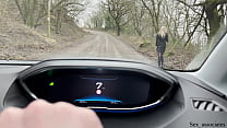 hd 失われた英国のチャブが公共の場で車の中で拾われて犯される sex