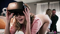 hd крошечная 18летняя приемная дочь получила от отчима vrгарнитуру sex