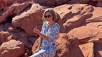 hd une femme baise un ami devant son mari lors dune randonnée publique dans le désert creampie de seconde bâclée sex