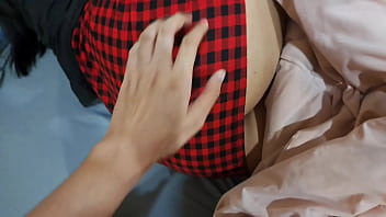 hd я очень хочу чтобы моя мачеха помогла мне отсосать мой член sex