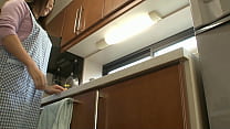 hd настоящая японская пара с большими сиськами молодая мамаша трахается дома sex