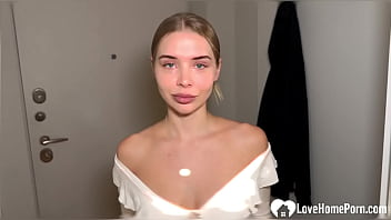 hd une voisine en colère frappe à cause du bruit et se fait défoncer la chatte sex