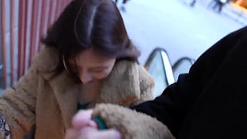hd 1부 최고의 외모 감성 에로티시즘 테크닉을 겸비한 아름다운 볼록녀와의 강렬한 정사를 연속으로 2회 결혼을 앞둔 여자와 여자친구가 있는 남자의 더블 ntr sex
