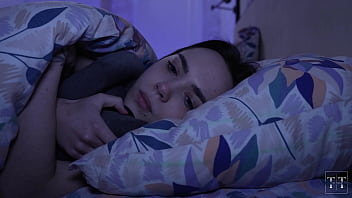 hd мой отчим кажется догадывается что мне на самом деле нравятся его ночные визиты sex