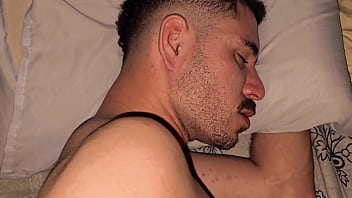 hd キッチンが到着し隣家の男が朝早くに砂糖をもらいに来たので目を瞬きセックスをして出て行く sex