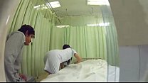 hd медсестра мастурбирует в туалете sex