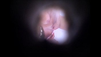 hd шпион в душе перед скрытой камерой sex